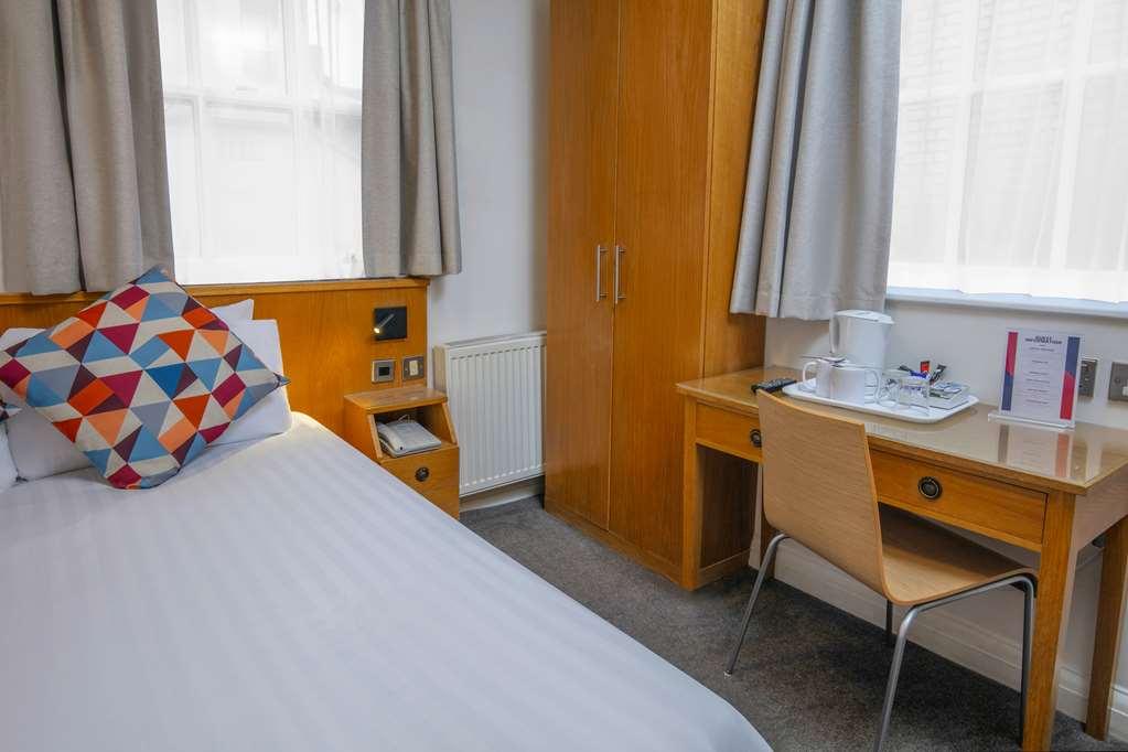 Queensway Hotel, Sure Collection By Best Western 3* Londra